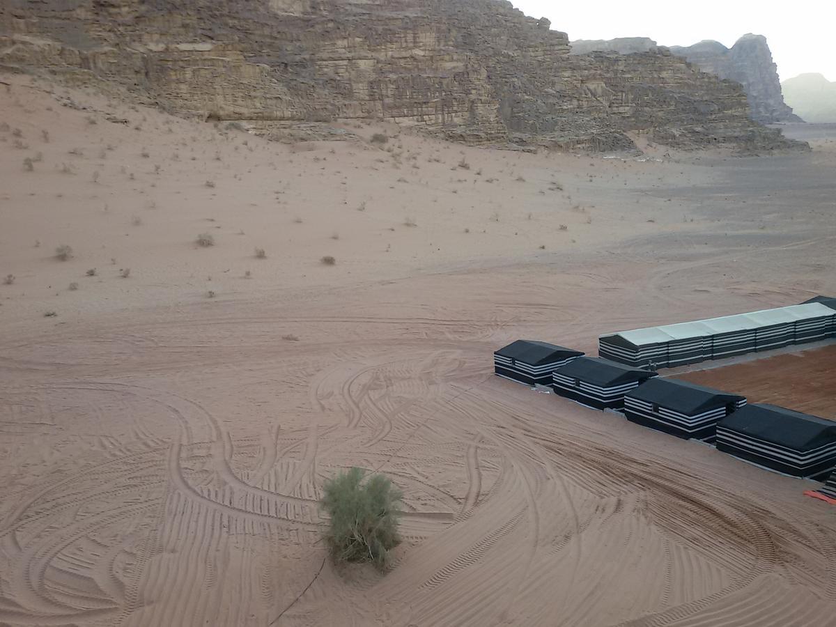 Отель Obeid'S Bedouin Life Camp Вади-Рам Экстерьер фото