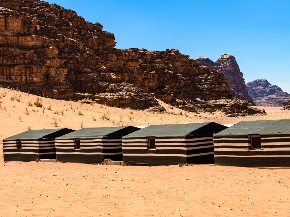 Отель Obeid'S Bedouin Life Camp Вади-Рам Экстерьер фото